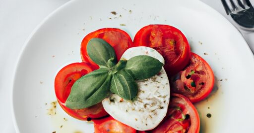 Italský salát Caprese s bazalkou