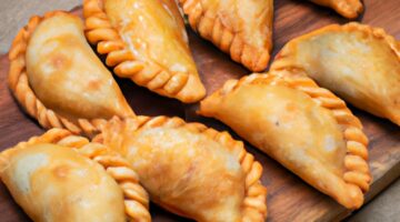 Plněný empanáda s hovězím