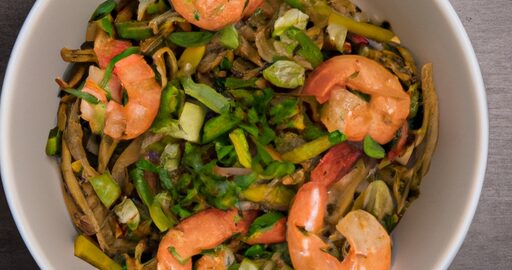 Krevety na wok s rýžovou nudlí.