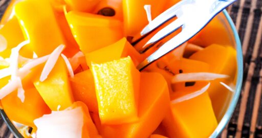 Mangojový salát s kokosem