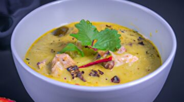 Kachní kari s kokosovým mlékem