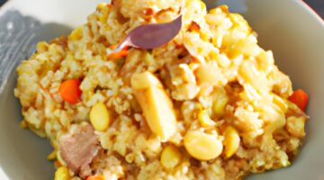 Masový špíz s kořeněnou rýží