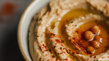 Hummus s pečenou baklažánovou pěnou