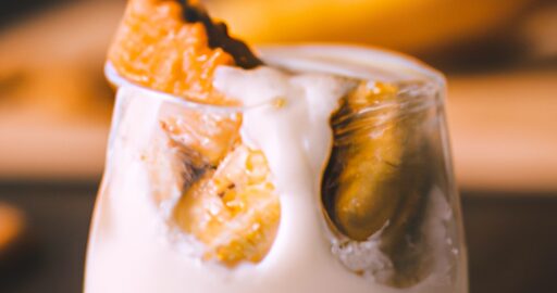 Bananový dort s kokosovým krémem