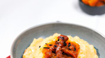 Kuře s kuskusem a sušenými švestkami