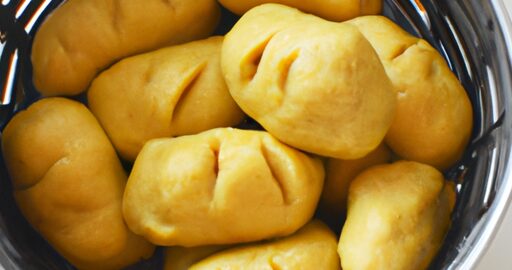 Knedlíky se švestkovou nádivkou.