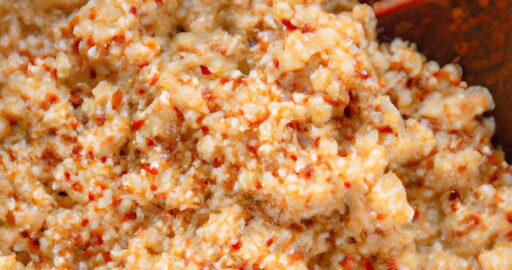 Quinoa se zapečeným lilkem a sýrem.