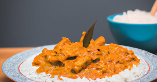 Kuře tikka masala s rýží.