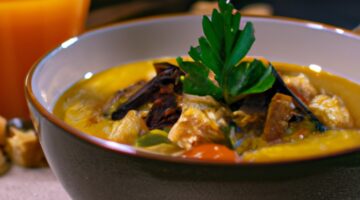 Jahodový džus s medem