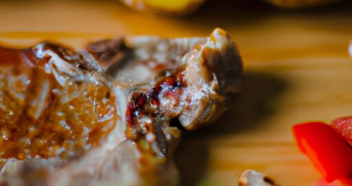 Kuřecí smažený steak s omáčkou