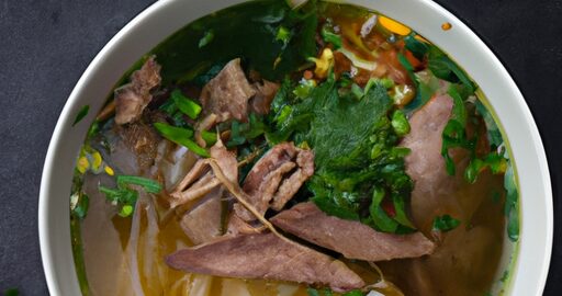 Hovězí pho bo.