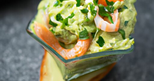 Plněná avokádo s krevetami.