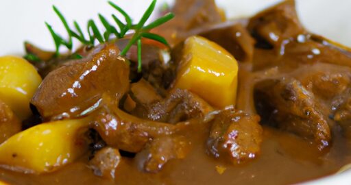 Hovězí Bourguignon s pečivem