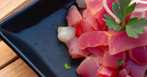 Ceviche z lososa atún.