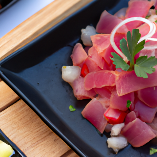 Ceviche z lososa atún.