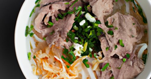 Pho bo – Vietnamská polévka s hovězím.