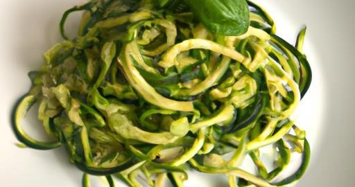 Cuketové špagety s bazalkovým pestem