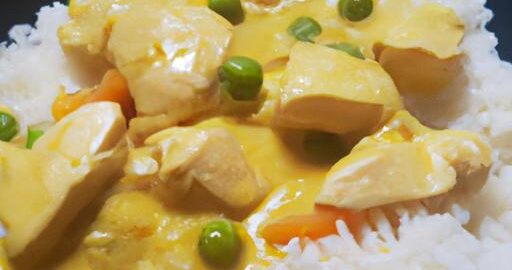 Kuřecí kokosový kari s rýží