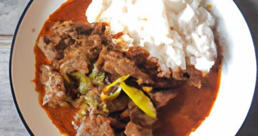 Hovězí rendang s rýží