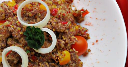 Pikantní quinoa s hovězím masém