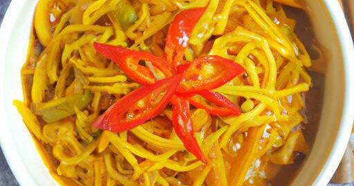 Omáčka z kuřecího maso na spoustu nudlí