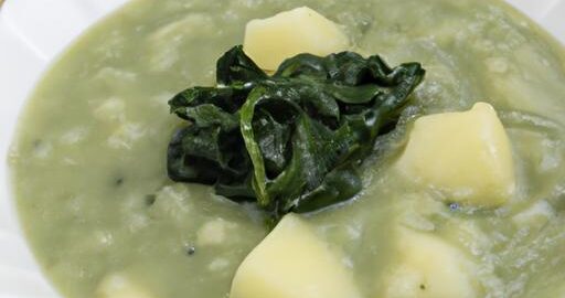 Bramborová polévka s špenátem