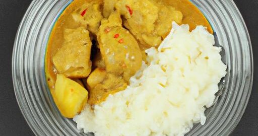 Pikantní kuřecí curry s rýží