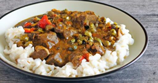 Hovězí kari se zeleninou a rýží