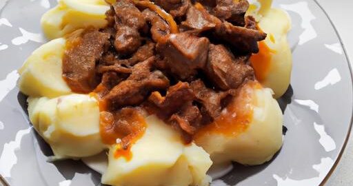 Telecí ragú se šťouchanými brambory