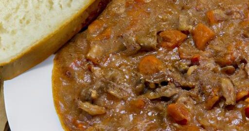 Hovězí ragú s grilovaným chlébem