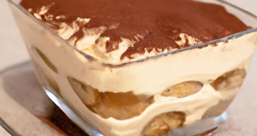 Tiramisu s kávovou a mascarpone vrstvou