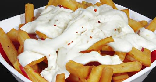 Hranolky s chilli a kysanou smetanou