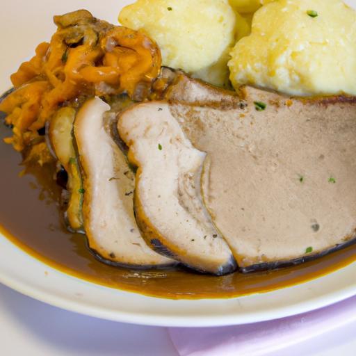 Pečený vepřový plátek s knedlíky