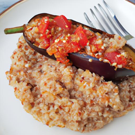 Kořeněné červené lilek s quinoou