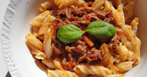 Ragu z mletého masa s těstovinami