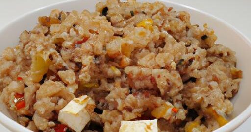 Quinoa se zeleninou a tofu