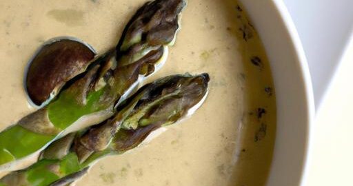 Krémová houbová polévka s chřestem