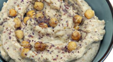 Hummus s chia semínky a ořechy