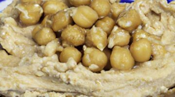 Arašídová pomazánka s česnekem a cizrnou