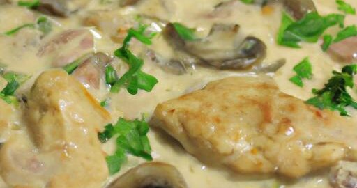 Kuře se smetanovou omáčkou a hříbkami
