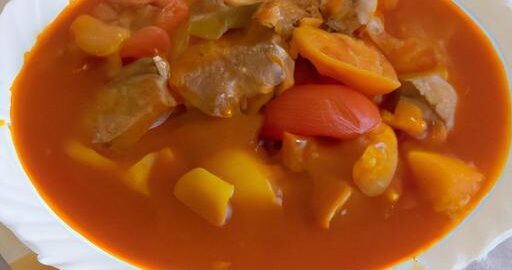 Rajčatový masový guláš s bázovem