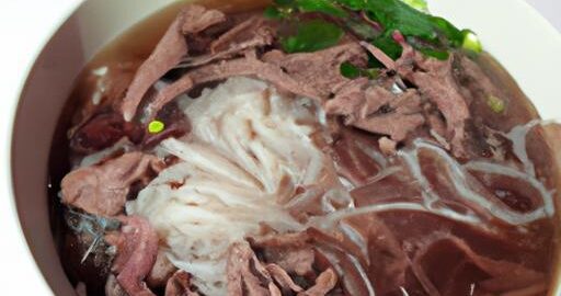 Hovězí pho s fazolkami a bylinkami