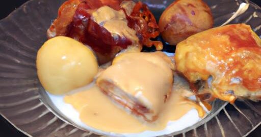 Pečený krocan s bramborovým knedlíkem