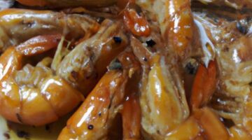 Fritované krevetky s rybí omáčkou