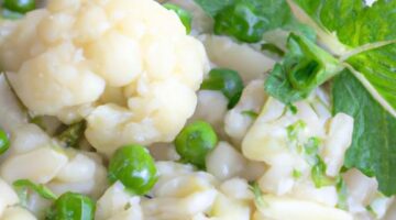 Květákové rizoto s hráškem a mátou