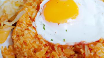 Kimchi fried rice s vaječným plátkem