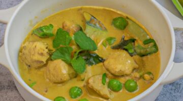 Zelený kari s máslovým hráškem