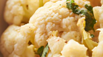 Květák na másle s vejci