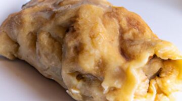 Sýrová domácí knedlíková roláda