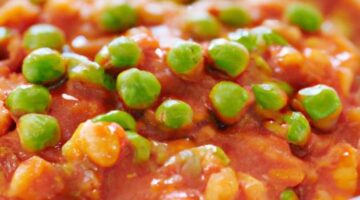 Rajčatovo-bramborový karí s hráškem